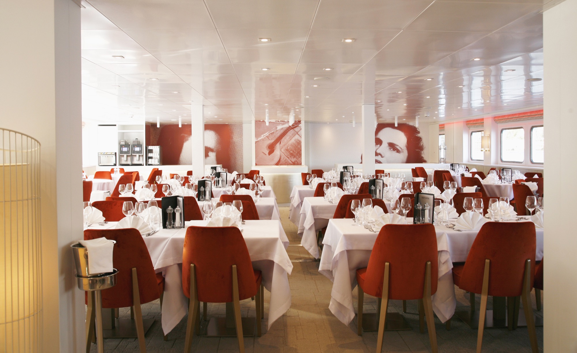 CroisiEurope MS Amalia Rodrogues Restaurant.jpg